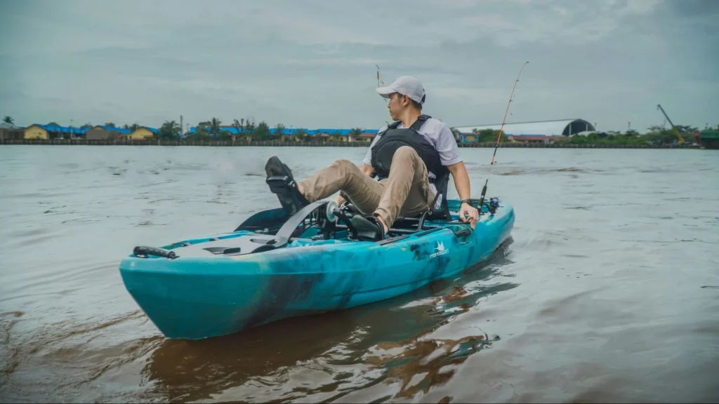 Teknik Mendayung Kayak untuk Pemula